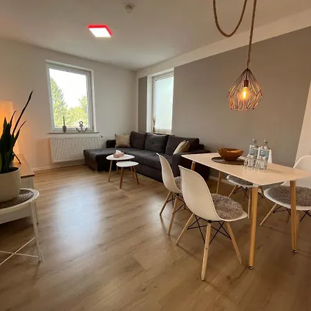 Moderne Wohlfuehl-wohnung In Altenrath Apartment