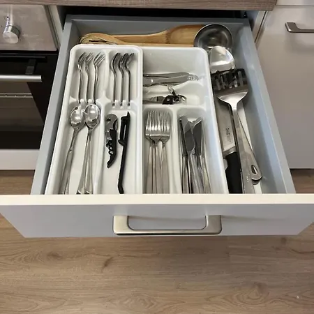 Moderne Wohlfuehl-wohnung In Altenrath *