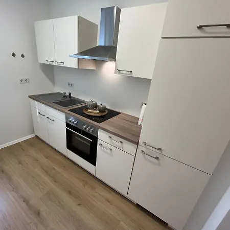 Apartment Moderne Wohlfuehl-wohnung In Altenrath