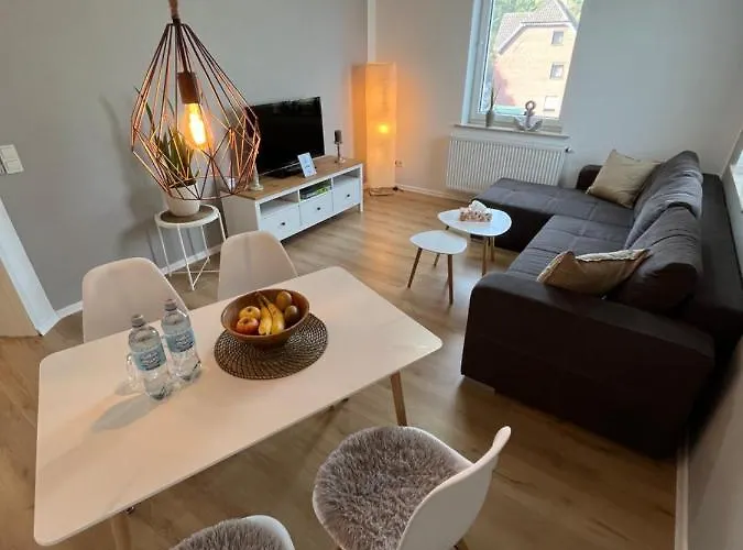 Moderne Wohlfuehl-wohnung In Altenrath *