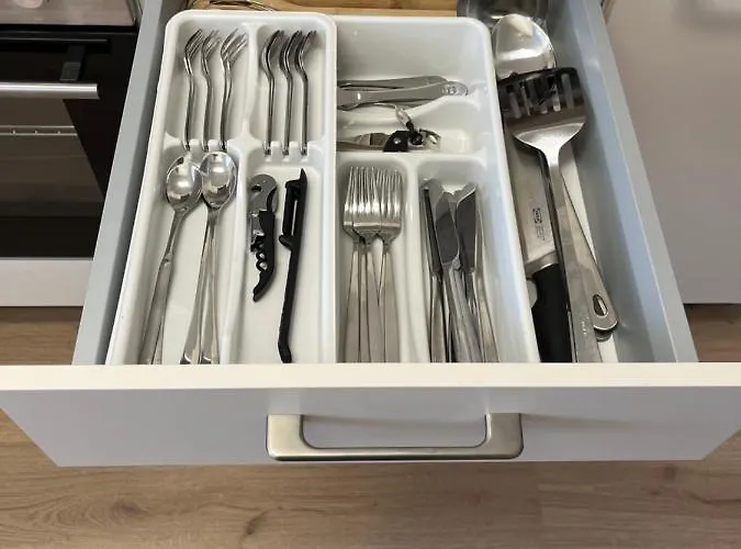 Moderne Wohlfuehl-wohnung In Altenrath *