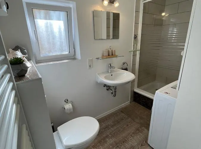 Moderne Wohlfuehl-wohnung In Altenrath